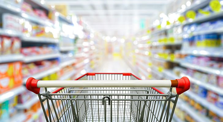 Im Supermarkt gibt es vor allem fertig geschnittenes Fleisch aus der Tiefkühltruhe Im Supermarkt gibt es vor allem fertig geschnittenes Fleisch aus der Tiefkühltruhe