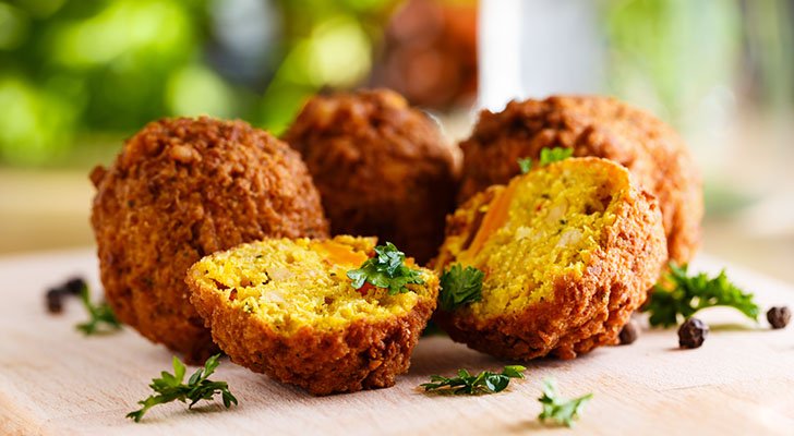 Zutaten und Zubereitung: Falafeln selber machen Zutaten und Zubereitung: Falafeln selber machen