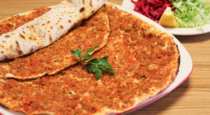 Kritik am Begriff türkische Pizza Kritik am Begriff türkische Pizza