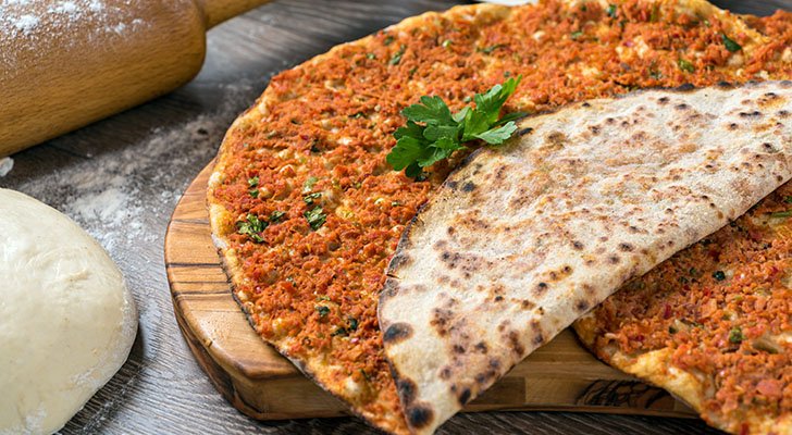 Lahmacun-Rezept: Zutaten und Zubereitung Lahmacun-Rezept: Zutaten und Zubereitung