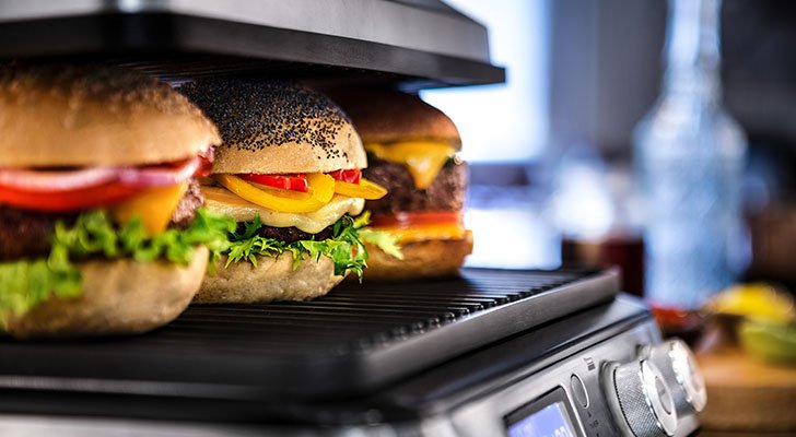 Ein Kontaktgrill macht auch abseits von der Döner-Zubereitung eine gute Figur in der Küche Ein Kontaktgrill macht auch abseits von der Döner-Zubereitung eine gute Figur in der Küche